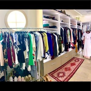 Get to know me and my closet! 💫